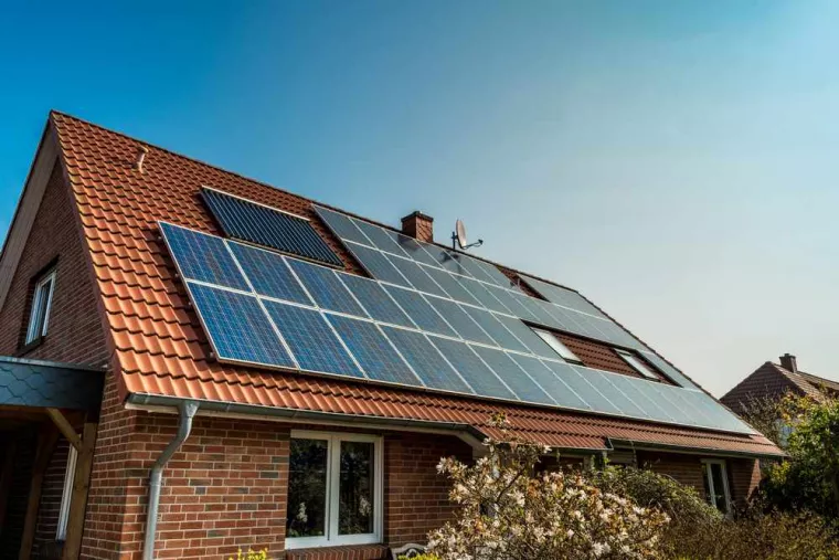 Étude de faisabilité pour l'installation de panneaux photovoltaïques, Narbonne, TPJ Énergies Renouvelables
