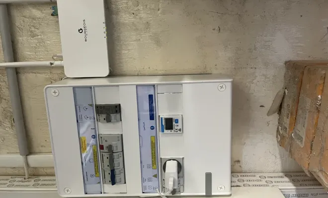 Installation de panneaux photovoltaïques à Nevian, Narbonne, TPJ Énergies Renouvelables