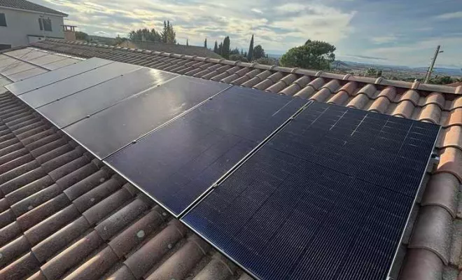 Pose de systèmes photovoltaïques, Narbonne, TPJ Énergies Renouvelables